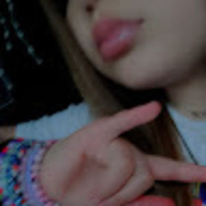 Meet your Posher, Briana